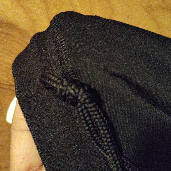 Shorts - Picture 5 of 6